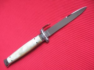 Vintage Italian Horn Trap Door OTF Switchblade Knife - Black & White