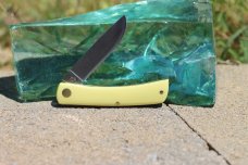 CASE YELLOW SYNTHETIC SOD BUSTER JR NIB 3137 SS