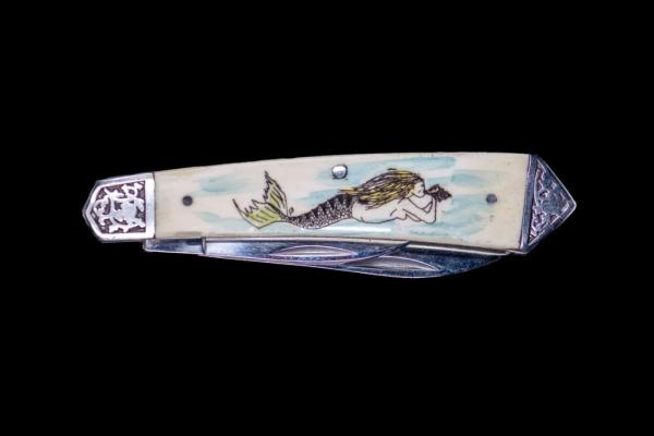 Scrimshaw Mermaid Colored Ink Design Scrimshaw Collection Large Dual Blade Pocket Knife