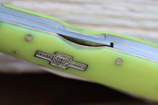 ROUGH RYDER GLOW LOCKBACK TRAPPER rr1515