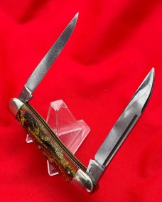 FIGHT'N ROOSTER 2-Blade Hawbaker Muskrat Jack Pocket Knife Christmas Tree Scales 2n Gen NM 1982-94