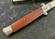 Vintage Switchblade Comb, Made In Japan, Hard To Find with Original Box 