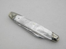 Schatt & Morgan, Keystone Series XIX Gentleman’s Pearl Whittler - #053221: 2009