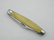 Queen Cutlery #16 Stockman, 1958 - 1960, 3 3/8” closed, amber  handles