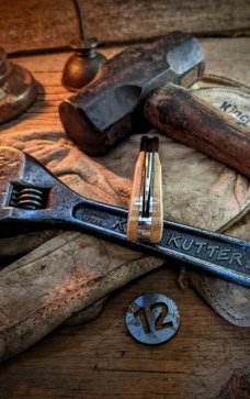 TITUSVILLE CUTLERY -AMERICAN REDSMITH SERIES- Old Man Norman Barlow - Mammoth Bark Ivory Handles-12
