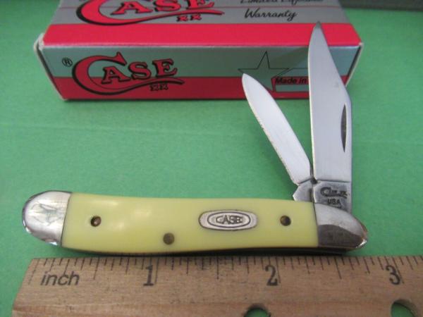 Case XX 1995 Yellow Derlin Handle Peanut Pattern # 3220 CV