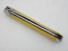 Queen Cutlery #19A  Amber Handled Trapper:  4 1/8” closed, circa 1960s, Q STEEL, amber handles