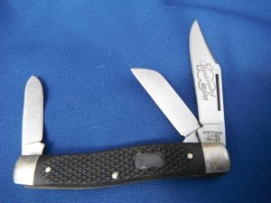 Lot of 5 folding Pocket Knives.  