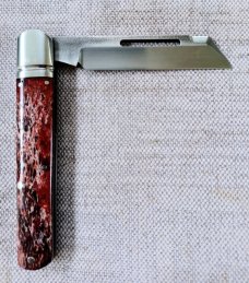 K'roo Sleeveboard Sheepsfoot Jack..N690..Kudu Bone...no filework..spacers and liners..coa and slip 