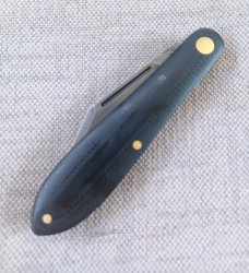 Tracy LaRock Teardrop Clip..W2 and Black 10 s..2.5" blade and 3 5/8" closed..Hamon..brass liners 