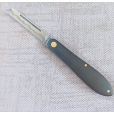 Tracy LaRock Teardrop SheepW2Black G10 25quot blade and 3 58quot closedHamonbrass liners amp pin