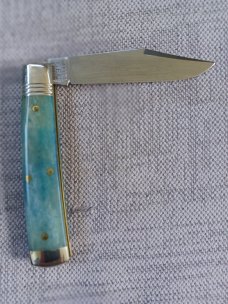 Great Eastern 941121 Blue Camel Bone..Northfield...1095..3.25" closed...long pull clip ..nit