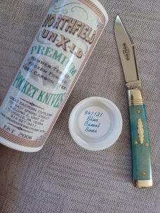 Great Eastern 941121 Blue Camel Bone..Northfield...1095..3.25" closed...long pull clip ..nit