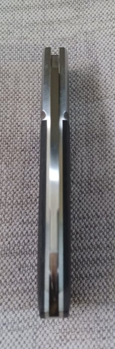 Pablo Castellani Ebony Sheepsfoot Barlow..4" closed...14C28N...Fluted/integral/doved.makers pouch 