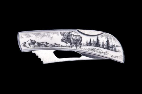Eco-Ivory Etched Moose Stainless Steel Silver Hawk Knife 