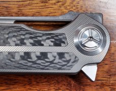 TWOSUN TS226 ~ Titanium & Carbon Fiber Handles ~ D2 Blade Steel 