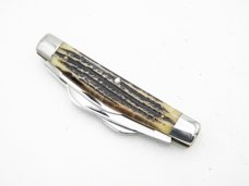Queen Cutlery Large 4” Four Blade Congress #32, 1958 – 1960: tang stamp is “Q Steel”, etched blade