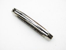 Queen Cutlery Large 4” Four Blade Congress #32, 1958 – 1960: tang stamp is “Q Steel”, etched blade