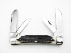 Queen Cutlery Large 4” Four Blade Congress #32, 1958 – 1960: tang stamp is “Q Steel”, very rare blad