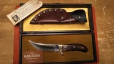 Buck 401 Kalinga Rare 1980 - 81 Version 440C Steel Pointed Guard Rosewood Handle