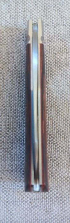 Rhidian Ironwood Native Custom..Cpm154..3.75" closed..red liners..diamond Shield..coa..makers slip
