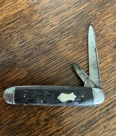 GREAT COLLECTIBLE  1800's WATERVILLE  KNIFE TO CARRY SO PRICED