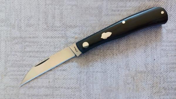 Jeff Pearce Black Linen Westinghouse Wharnie Trapper..Cpm154..3 7/8" cld...coa and Maker's pouch Jeff Pearce Black Linen Westinghouse Wharnie Trapper..Cpm154..3 7/8" cld...coa and Maker's pouch