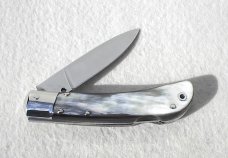 NOS AKC ITALIAN CLASSIC SPEED HUNTER GENUINE BRAZILIAN HORN NICKEL SILVER BOLSTERS 