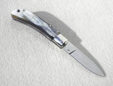 NOS AKC ITALIAN CLASSIC SPEED HUNTER GENUINE BRAZILIAN HORN NICKEL SILVER BOLSTERS 