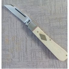 Riaan Ras Bleached Giraffe Bone.Swayback Native N690 polish..Fluted bolsters..4 clsd..long pull..coa