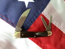 Vintage (HAND MADE) Bulldog Brand 3 Blade Whittler with Great Looking Buffalo Horn Handles & NOS