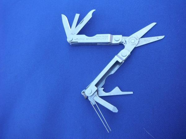LEATHERMAN USA Micra Multi Tool Scissors Stainless Steel GREAT Multi-Tool, Folding Knife, Phillips