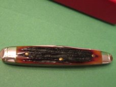 Queen Cutlery Titusville PA. Amber Stag Bone Sleeveboard Pen Pattern # 03 