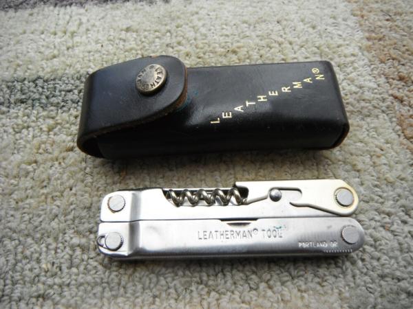 Very Rare Limited Prod Leatherman USA Flair w/leather case multi-tool Retired Excellent Looks Unused Very Rare Limited Prod Leatherman USA Flair w/leather case multi-tool Retired Excellent Looks Unused