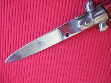 Italian 1970's "B Rostfrei" " MATADOR ITALIA " Made for German Market Stiletto Knife - New Condition