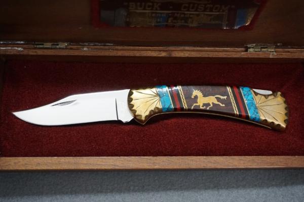 + BUCK CUSTOM HAND-MADE YELLOWHORSE 'WILD MUSTANG' 112 KNIFE IN WOODEN CASE +