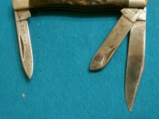 VINTAGE JIGGED BONE LIGHTNING STAMP 1981 CASE XX USA STOCKMAN CATTLEMANS FOLDING POCKET KNIFE KNIVES