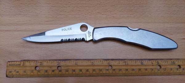 Vintage Spyderco Police C07 Half Serrated Vintage Spyderco Police C07 Half Serrated
