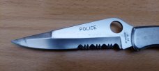 Vintage Spyderco Police C07 Half Serrated