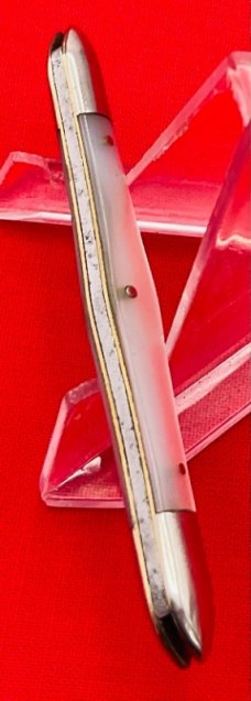 Vintage NORTHFIELD KN CO Swell Center Balloon Pen Folding Pocket Knife c.1856-1919 Mother-of-Pearl