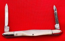 Vintage NORTHFIELD KN CO Swell Center Balloon Pen Folding Pocket Knife c.1856-1919 Mother-of-Pearl