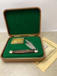 Schrade + USA LTD 1994/95 Federal Duck Stamp Commemorative Fixed Blade Knife in Box