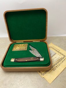 Schrade  USA LTD 199495 Federal Duck Stamp Commemorative Fixed Blade Knife in Box