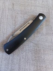 Tracy LaRock Native Slipjoint..W2..Black G10.. 2.5" blade & 3 5/8" closed..Hamon..steel liners & pin