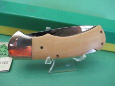 Puma 4 Star Micarta 1978 Lock Back Model 715 