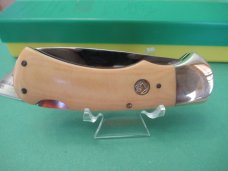 Puma 4 Star Micarta 1978 Lock Back Model 715 