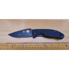 Spyderco Tenacious™ G-10 Black / Black Blade