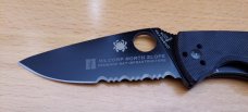 Spyderco Tenacious™ G-10 Black / Black Blade