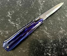 Chad Ruben Customized 4.5 Inch "MANIAGO ITALY' Switchblade, Blue Pearl Kirinite Handle, Unused 
