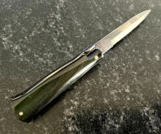 Chad Ruben Customized 4.5 Inch "MANIAGO ITALY' Switchblade, Venom Green Kirinite Handle, Unused 